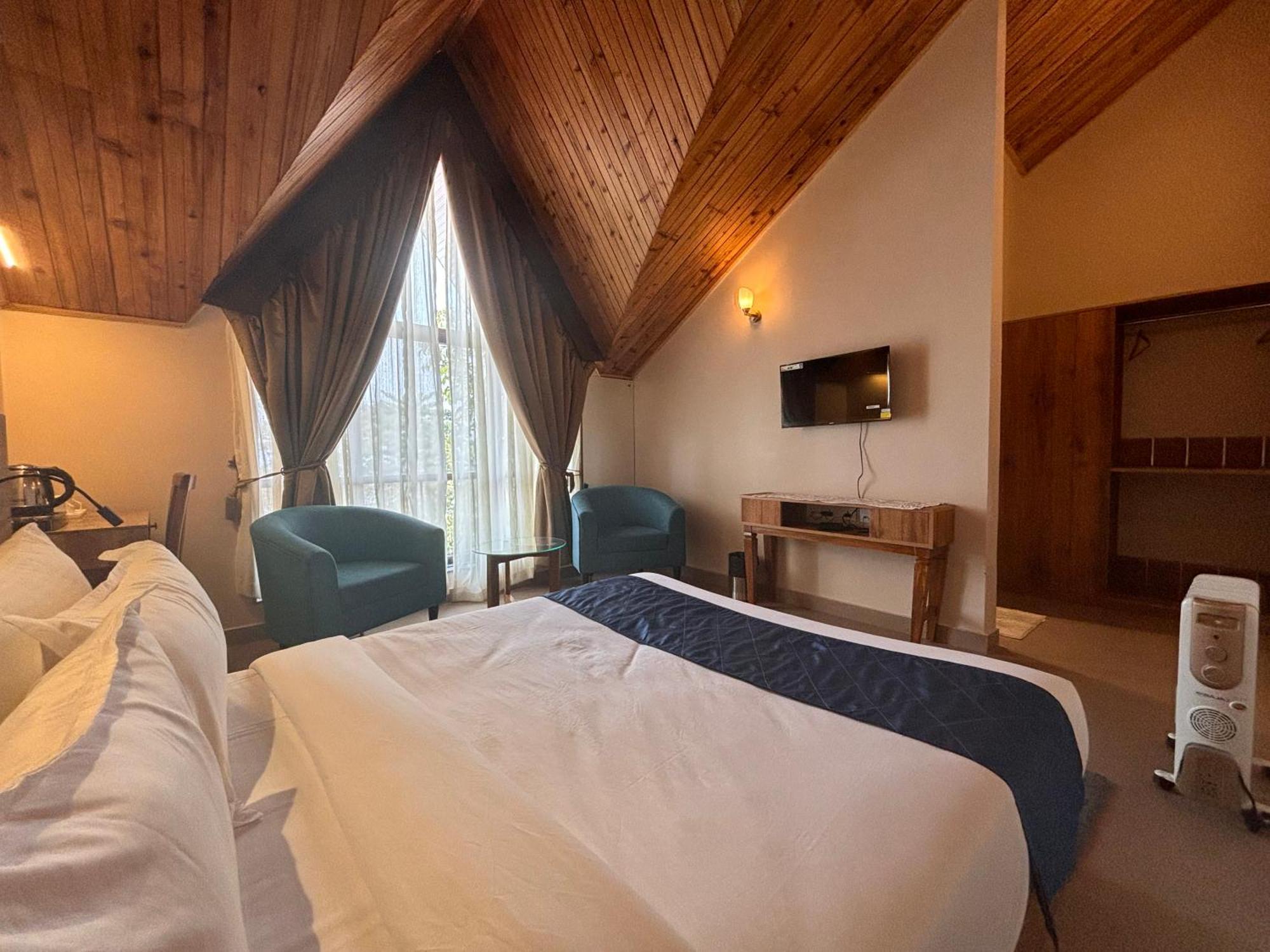 Blue Orchid Premium Hotel กาลิมปง ภายนอก รูปภาพ