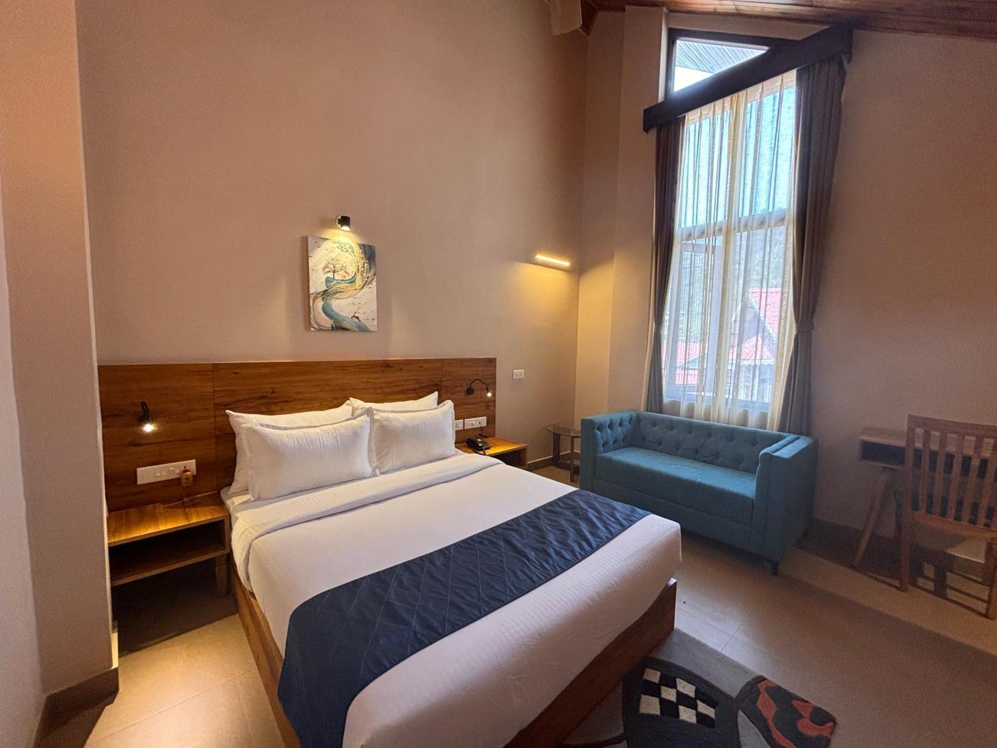 Blue Orchid Premium Hotel กาลิมปง ภายนอก รูปภาพ